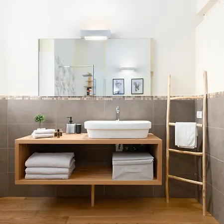 아파트 In The Old Town Of - Monicacomoapartment